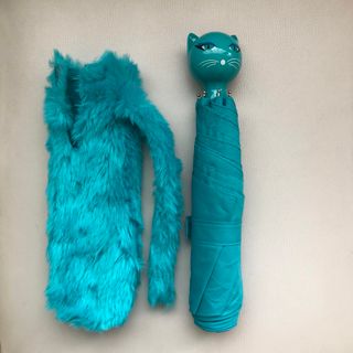 ★新品★　折りたたみ傘　猫　PYLONES（ピローヌ）(その他)