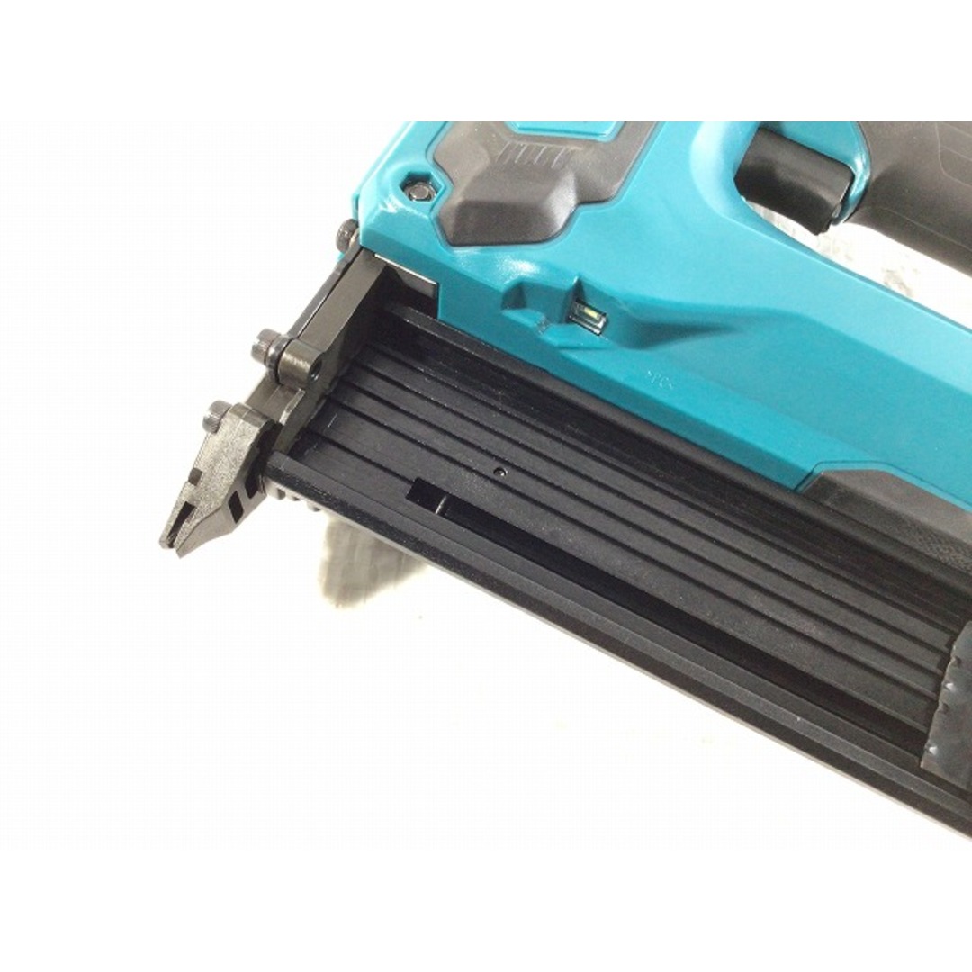 ☆極美品☆ Makita マキタ 18V 35mm 充電式 面木釘打 FN350DZ 本体のみ