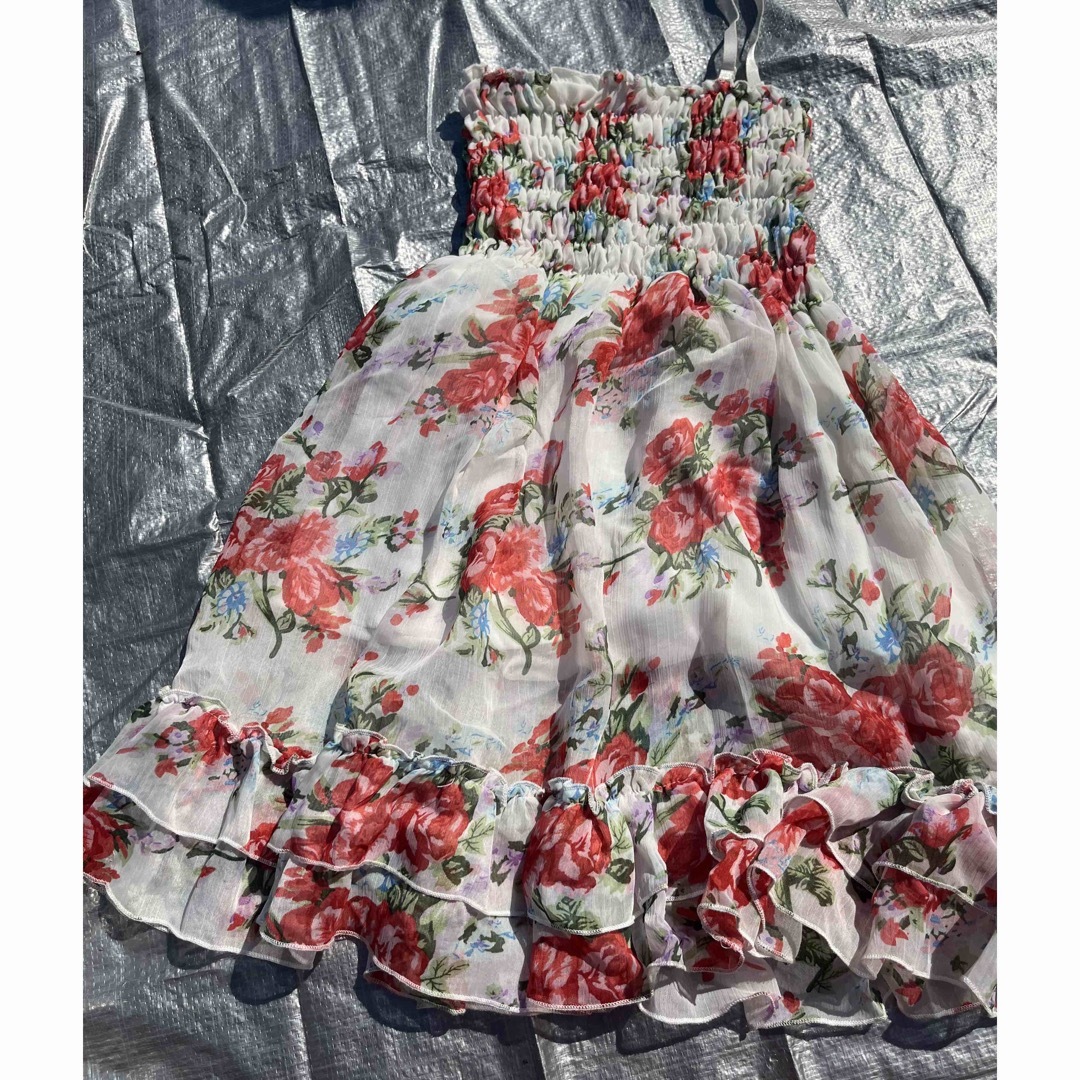 お花のワンピース、スカート レディースのワンピース(ミニワンピース)の商品写真