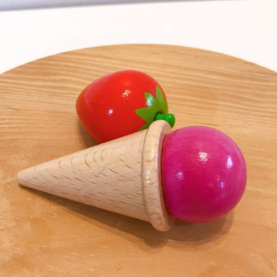 HABA アイスクリーム　いちご　木のおままごと　木のおもちゃ キッズ/ベビー/マタニティのおもちゃ(その他)の商品写真