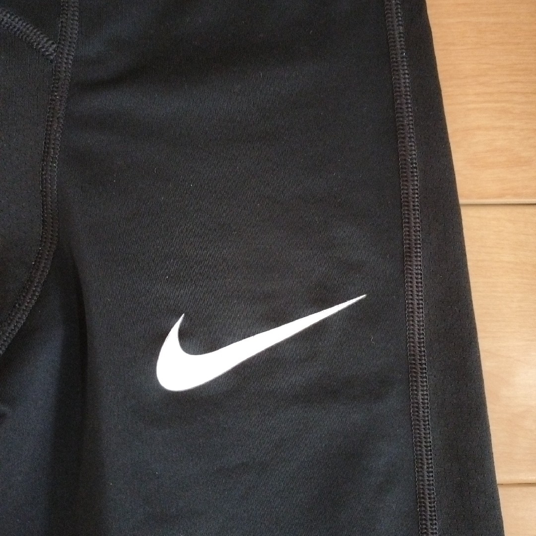 NIKE(ナイキ)のNIKE PRO compression 3/4 tights スポーツ/アウトドアのランニング(ウェア)の商品写真