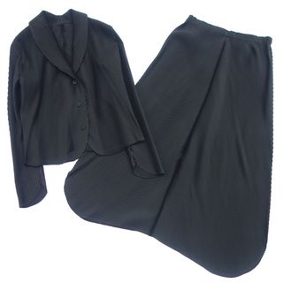イッセイミヤケ セットアップの通販 300点以上 | ISSEY MIYAKEを買う