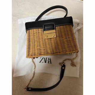 ザラ(ZARA)のZARA♡未使用♡即完売♡かごバッグ(かごバッグ/ストローバッグ)