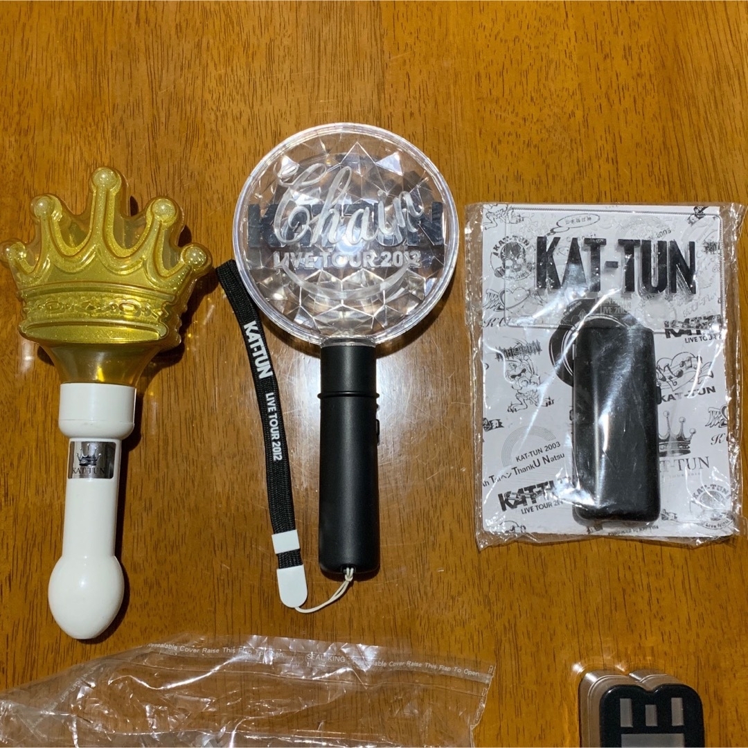 KAT-TUN(カトゥーン)のKAT-TUN ペンライト 10点セット まとめ売り エンタメ/ホビーのタレントグッズ(アイドルグッズ)の商品写真