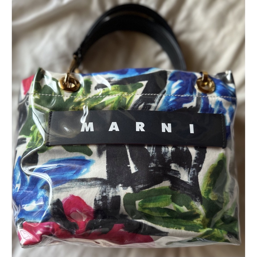 お値下げ！MARNI グロッシーグリップトートバッグ