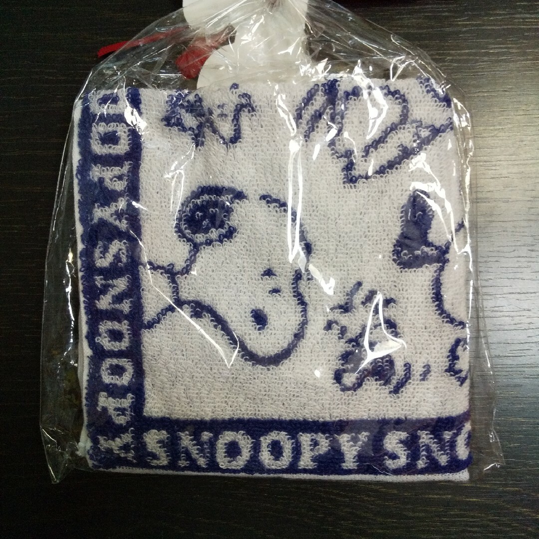 SNOOPY(スヌーピー)のSNOOPYタオル・タオルハンカチ３点セット エンタメ/ホビーのアニメグッズ(タオル)の商品写真
