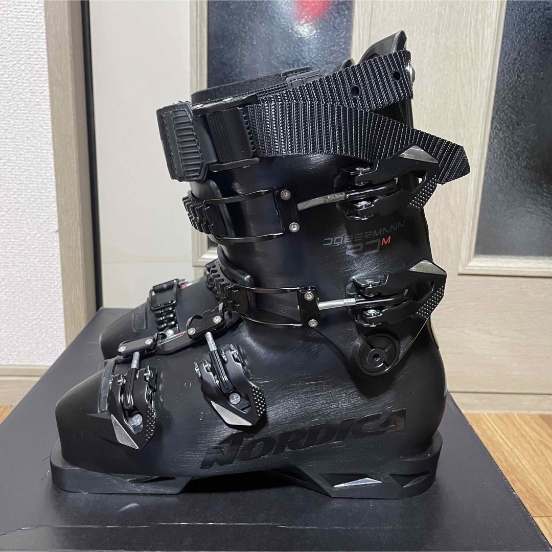 NORDICA - NORDICA ノルディカDOBERMANN 5 RD - Mの通販 by リラ NORDICA - NORDICA ノルディカDOBERMANN 5 RD - Mの通販 by リラ