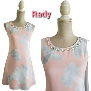 レディー(Rady)の未使用品レベル　Rady  日本製　可愛いピンクのワンピース(ひざ丈ワンピース)