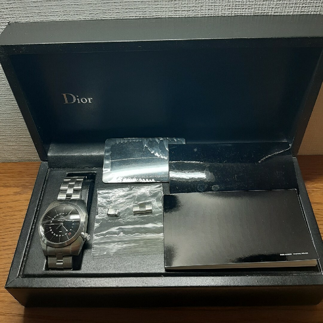 DIOR HOMME　シフルルージュ 男性用腕時計CHIFFRE ROUGE