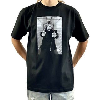 新品 バイオハザード アリス 2丁拳銃 射撃 ミラジョヴォビッチ 映画 Tシャツ(Tシャツ/カットソー(半袖/袖なし))