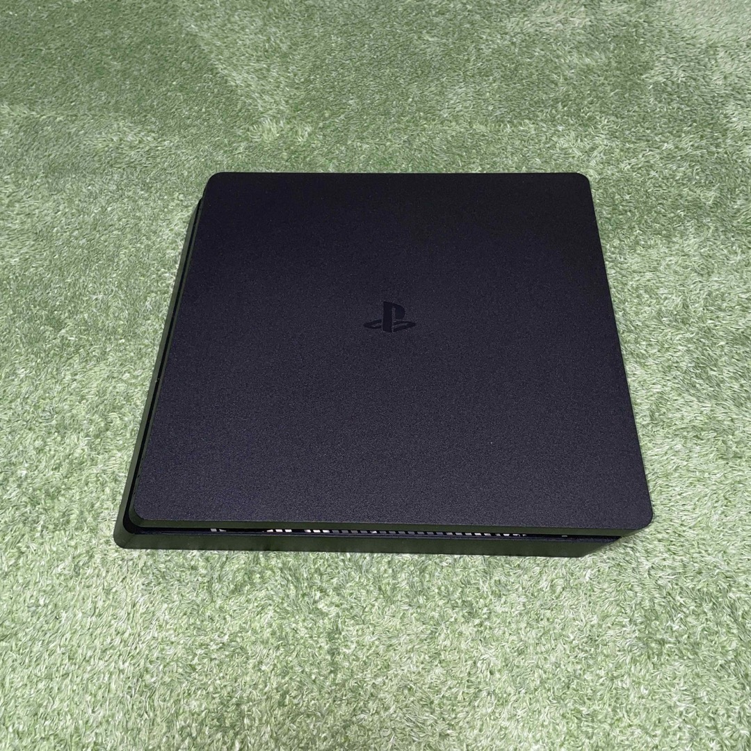 PlayStation4(プレイステーション4)のSONY PlayStation4 本体 CUH-2200AB01 エンタメ/ホビーのゲームソフト/ゲーム機本体(家庭用ゲーム機本体)の商品写真