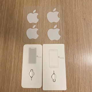 アイフォーン(iPhone)のAppleシール×2 と　simピン×2セット(ノベルティグッズ)