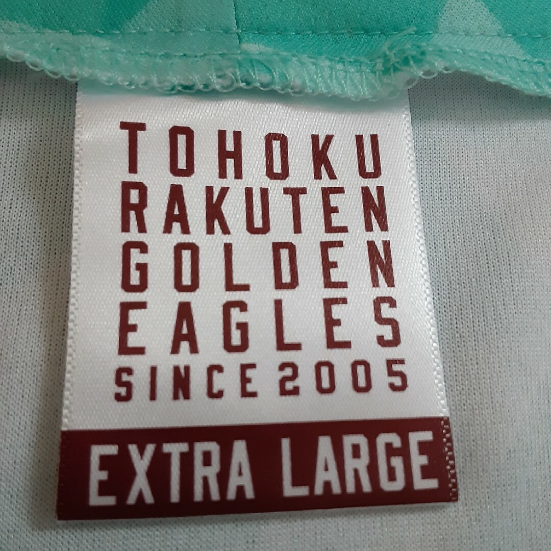 東北楽天ゴールデンイーグルス(トウホクラクテンゴールデンイーグルス)の楽天イーグルス　ユニフォーム スポーツ/アウトドアの野球(応援グッズ)の商品写真
