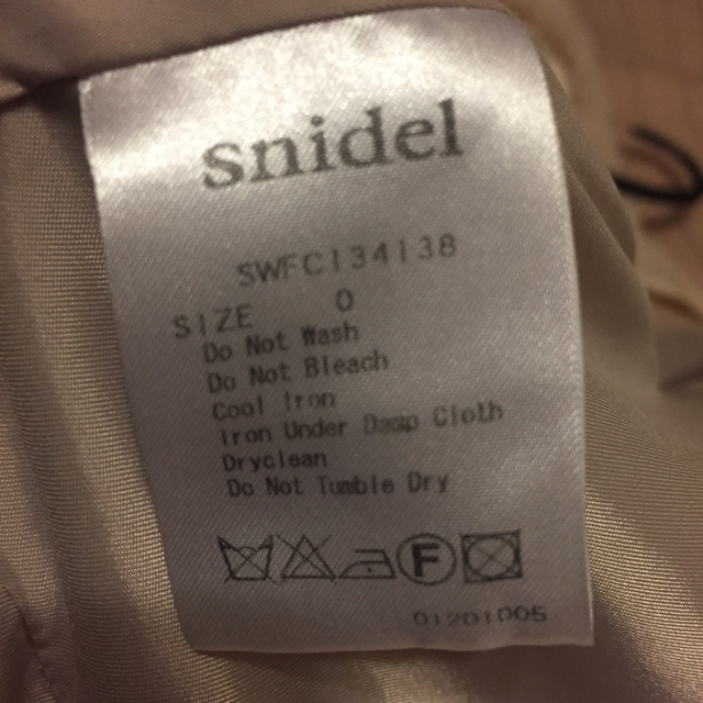 SNIDEL(スナイデル)のまいまい着用♡スナイデル ファーコート レディースのジャケット/アウター(毛皮/ファーコート)の商品写真