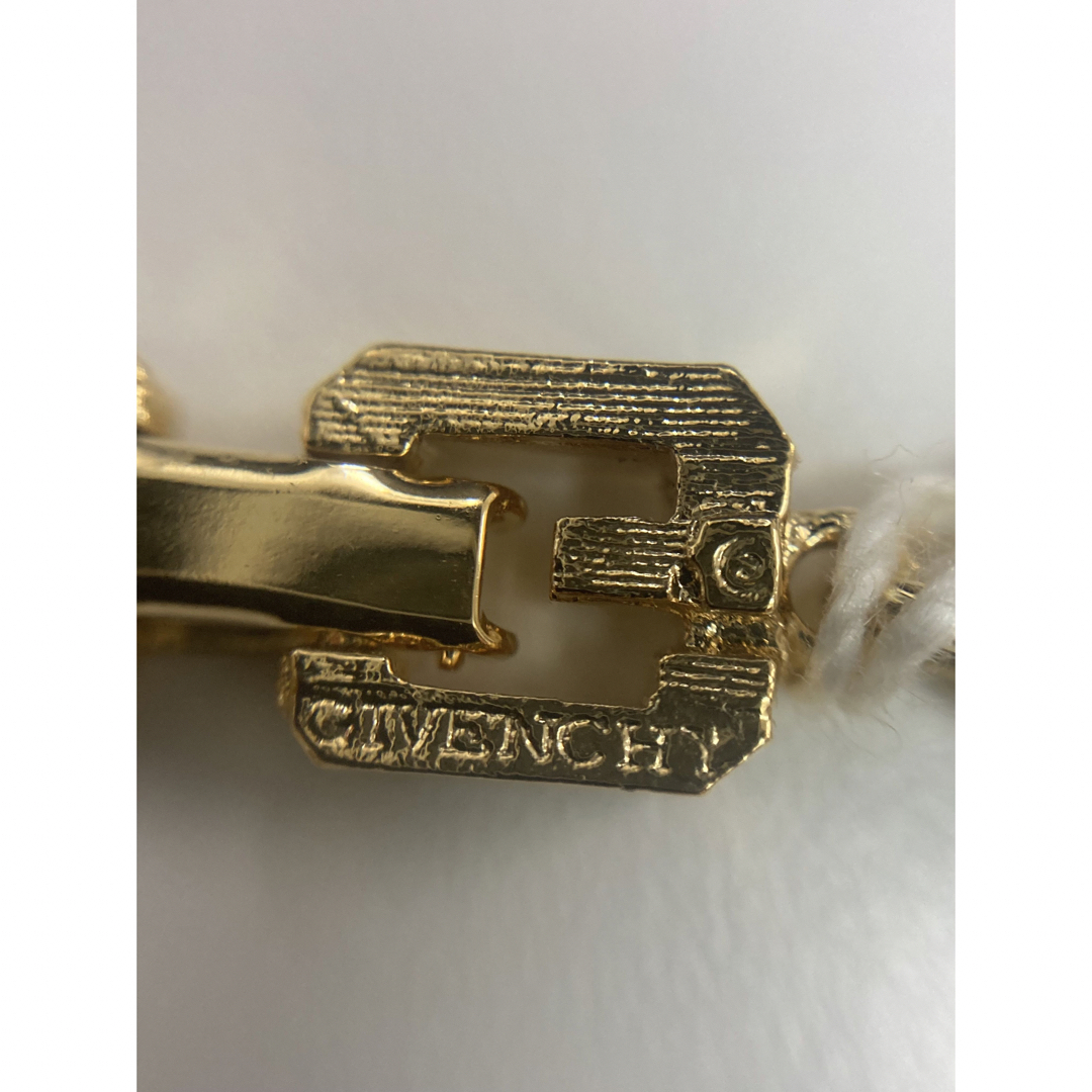 GIVENCHY(ジバンシィ)のジバンシィ　ゴールドチェーン　ネックレス　アクセサリー レディースのアクセサリー(ネックレス)の商品写真