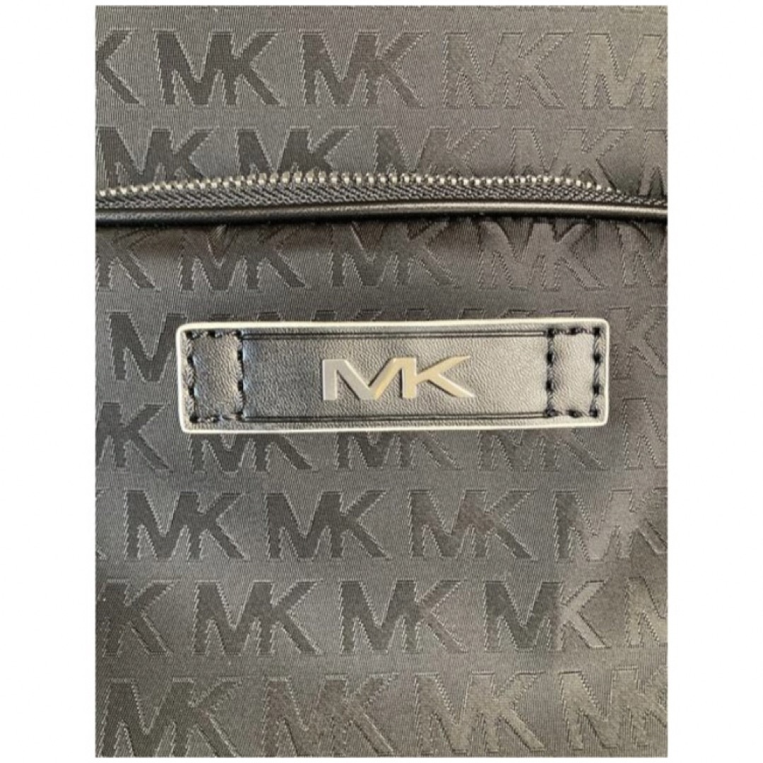 Michael Kors(マイケルコース)のマイケルコースリュック  美品　ユニセックス仕様　可愛い  お洒落 レディースのバッグ(リュック/バックパック)の商品写真