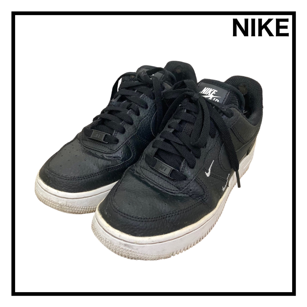 ナイキ　WMNS AIR FORCE 1 '07 ESS スニーカー　シューズ