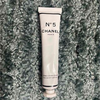 シャネル(CHANEL)のシャネル　No5 ザボディローション(ボディローション/ミルク)