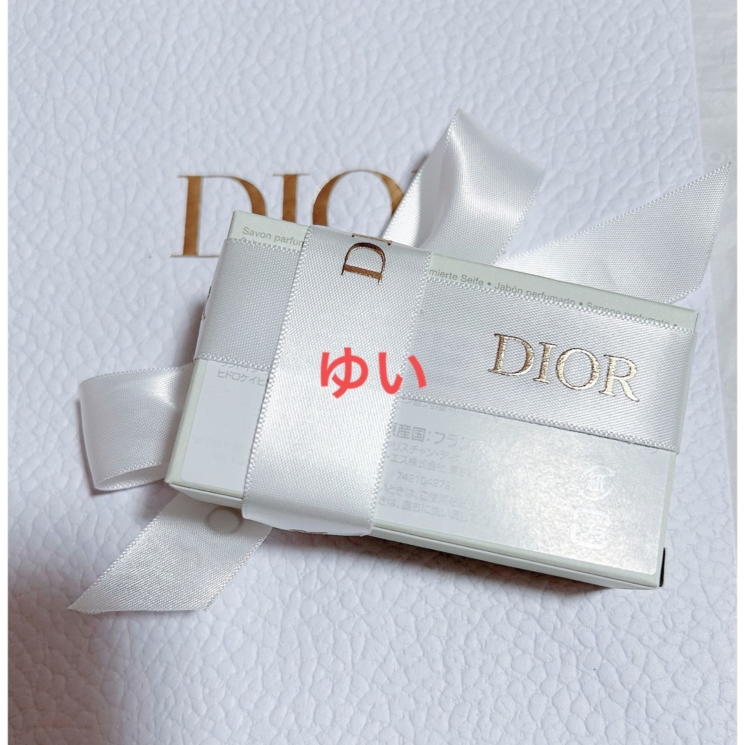 Dior(ディオール)のメゾンクリスチャンディオールラッキーソープミニサイズ新品未使用ノベルティ非売品 コスメ/美容のボディケア(ボディソープ/石鹸)の商品写真