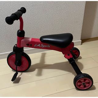 トイザらス　折りたたみ　三輪車