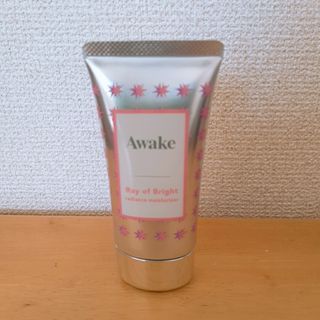 アウェイク(AWAKE)の新品未使用　アウェイク　レイオブブライト ラディアンス モイスチュアライザー(化粧下地)