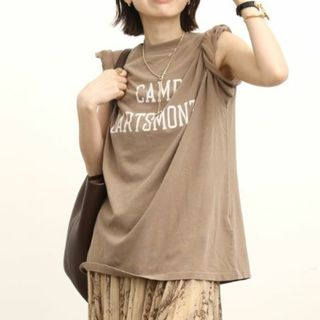 アパルトモンドゥーズィエムクラス(L'Appartement DEUXIEME CLASSE)の【REMI RELIEF/レミレリーフ】CAMP DARTSMONTH T-SH(Tシャツ(半袖/袖なし))