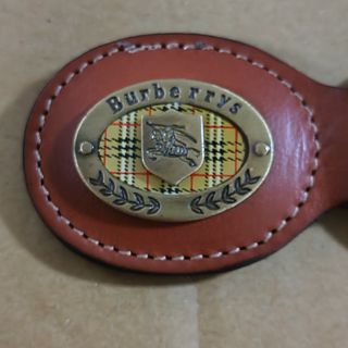 バーバリー(BURBERRY)の再開処分品セール‼️をBURBERRY レザーキーホルダー(その他)