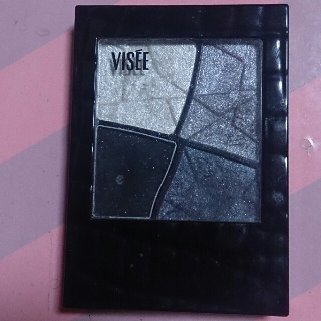 VISEE(ヴィセ)のVISEEｱｲｼｬﾄﾞｳ コスメ/美容のベースメイク/化粧品(その他)の商品写真