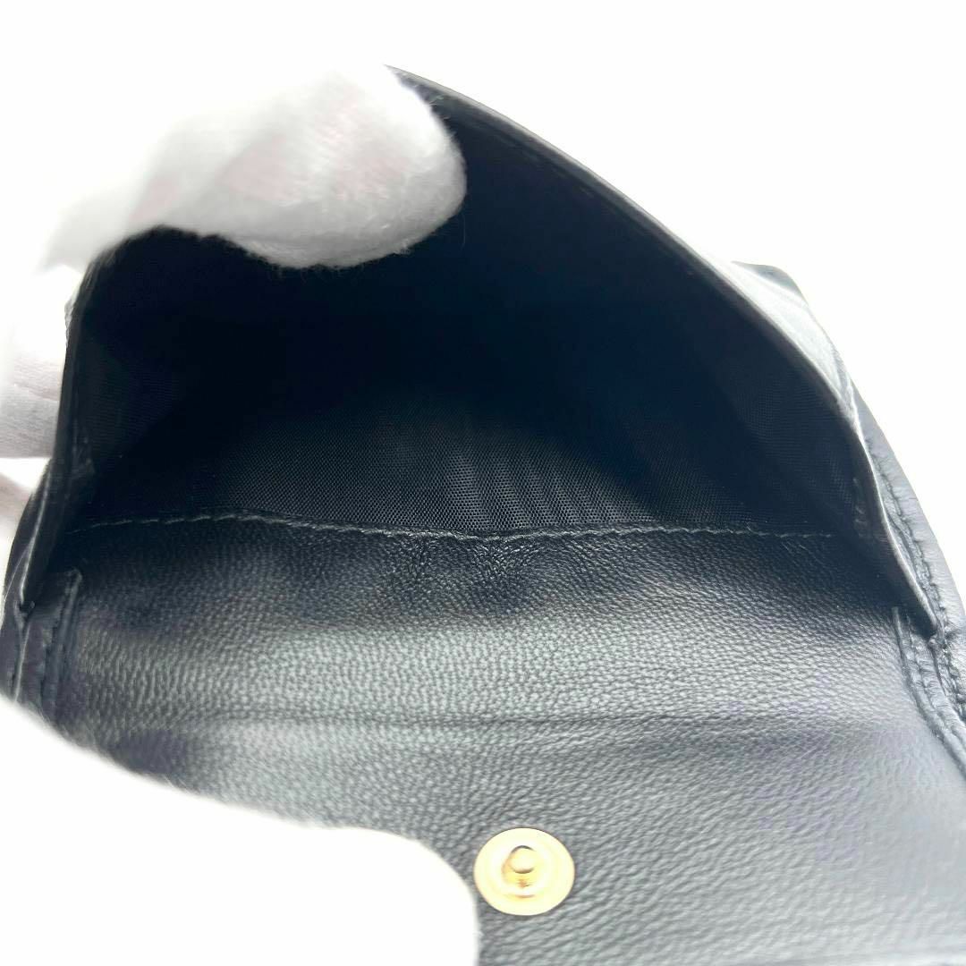 【新品同様・人気モデル】ミウミウ ミュウミュウ 財布 折り財布 2つ折り