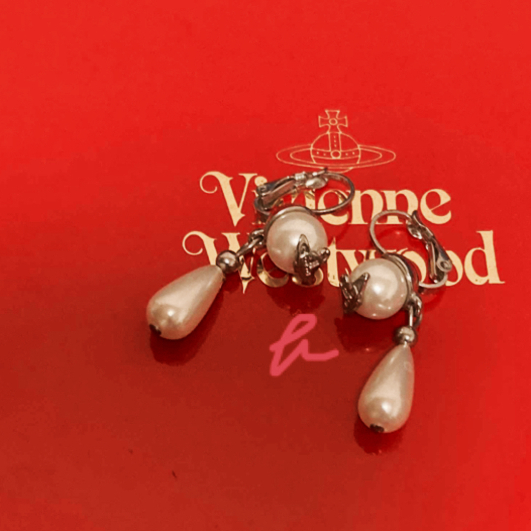 Vivienne Westwood ドロップパールピアス