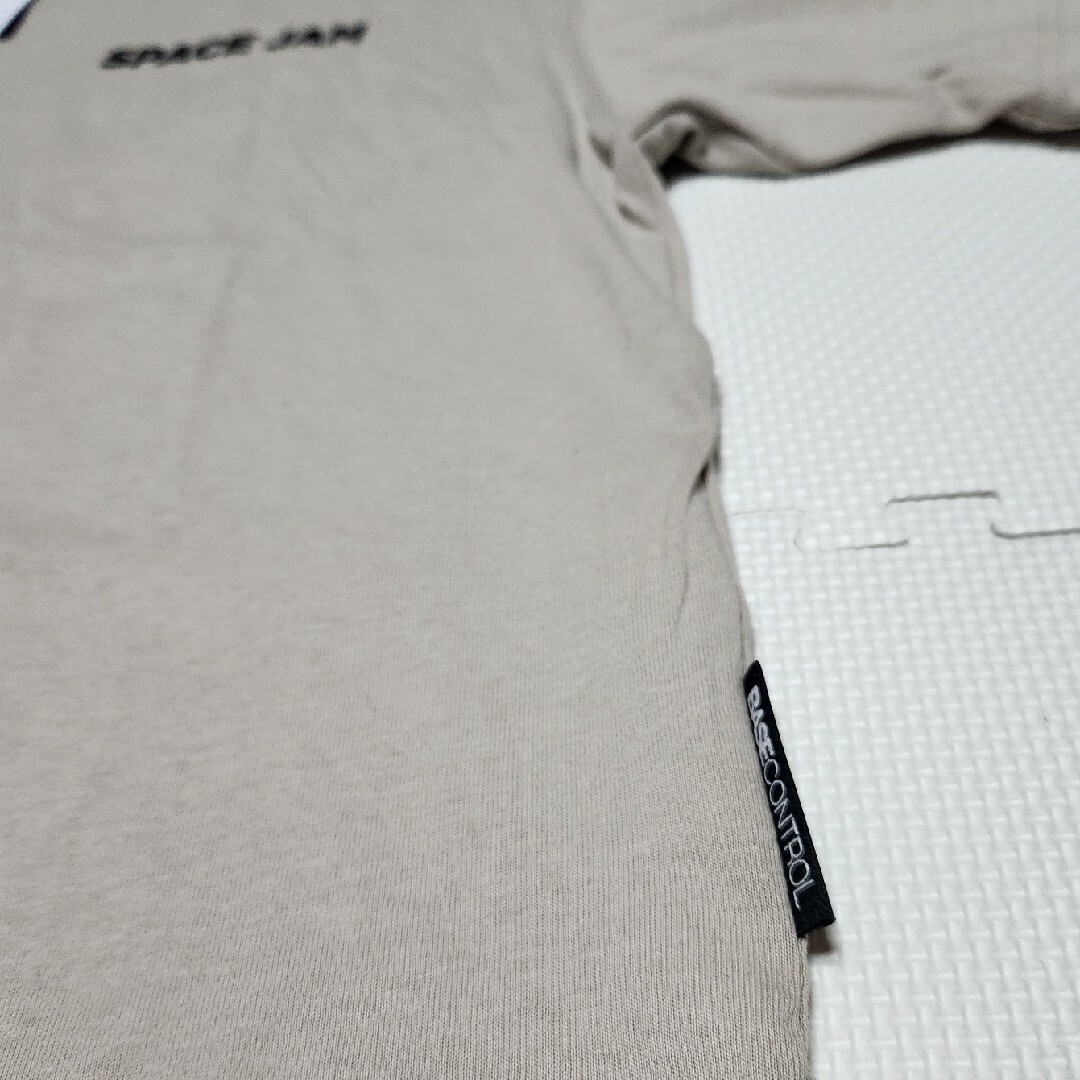 BASE CONTROL(ベースコントロール)のベースコントロール バックプリント 半袖Tシャツ 新品タグ付き メンズのトップス(Tシャツ/カットソー(半袖/袖なし))の商品写真