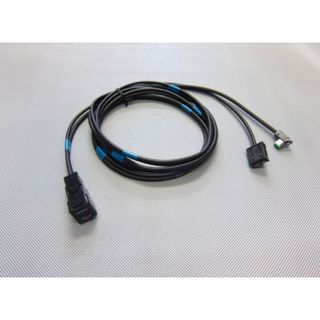 トヨタ(トヨタ)のUSB/HDMI入力端子（スペアホールB型）　086B0-00050(カーナビ/カーテレビ)