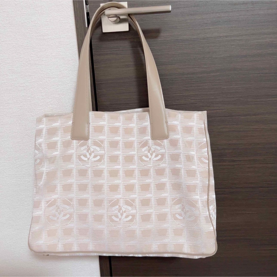 CHANEL　シャネル トートバッグお値下げ高さ約32cm