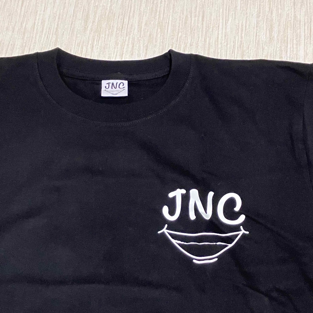 Johnny's(ジャニーズ)の【新品】ジャにのちゃんねる Tシャツ グッズ 黒 ブラック Lサイズ エンタメ/ホビーのタレントグッズ(アイドルグッズ)の商品写真