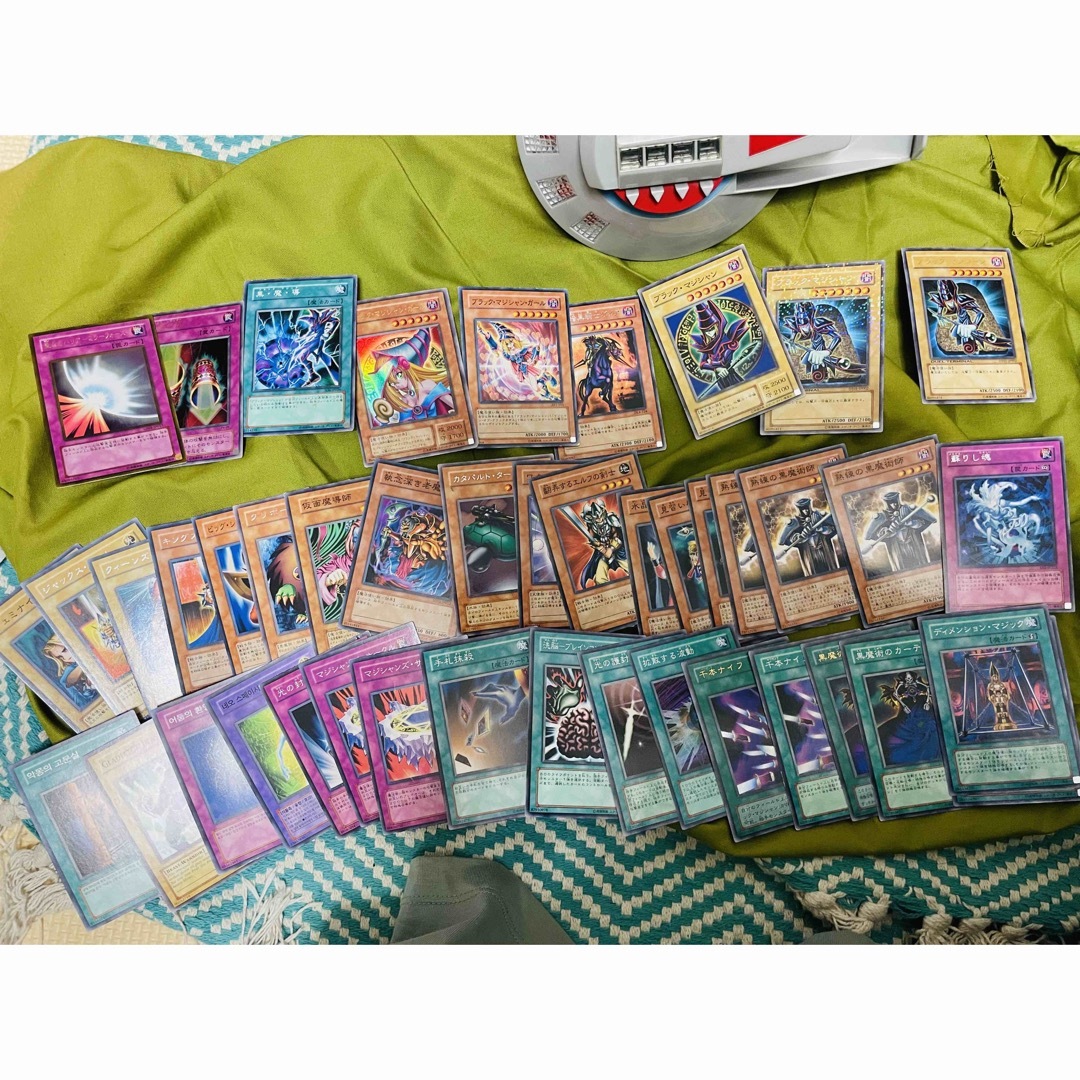 遊戯王 デュエルディスク 初代 カード付きの通販 by n's shop 遊戯王 デュエルディスク 初代 カード付きの通販 by n's shop