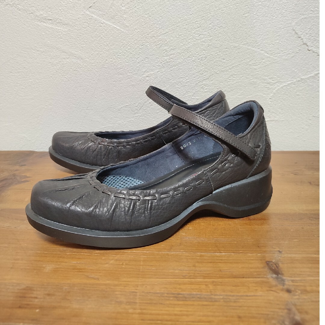 新品】アラヴォン aravon パンプス 22.5 - ハイヒール/パンプス