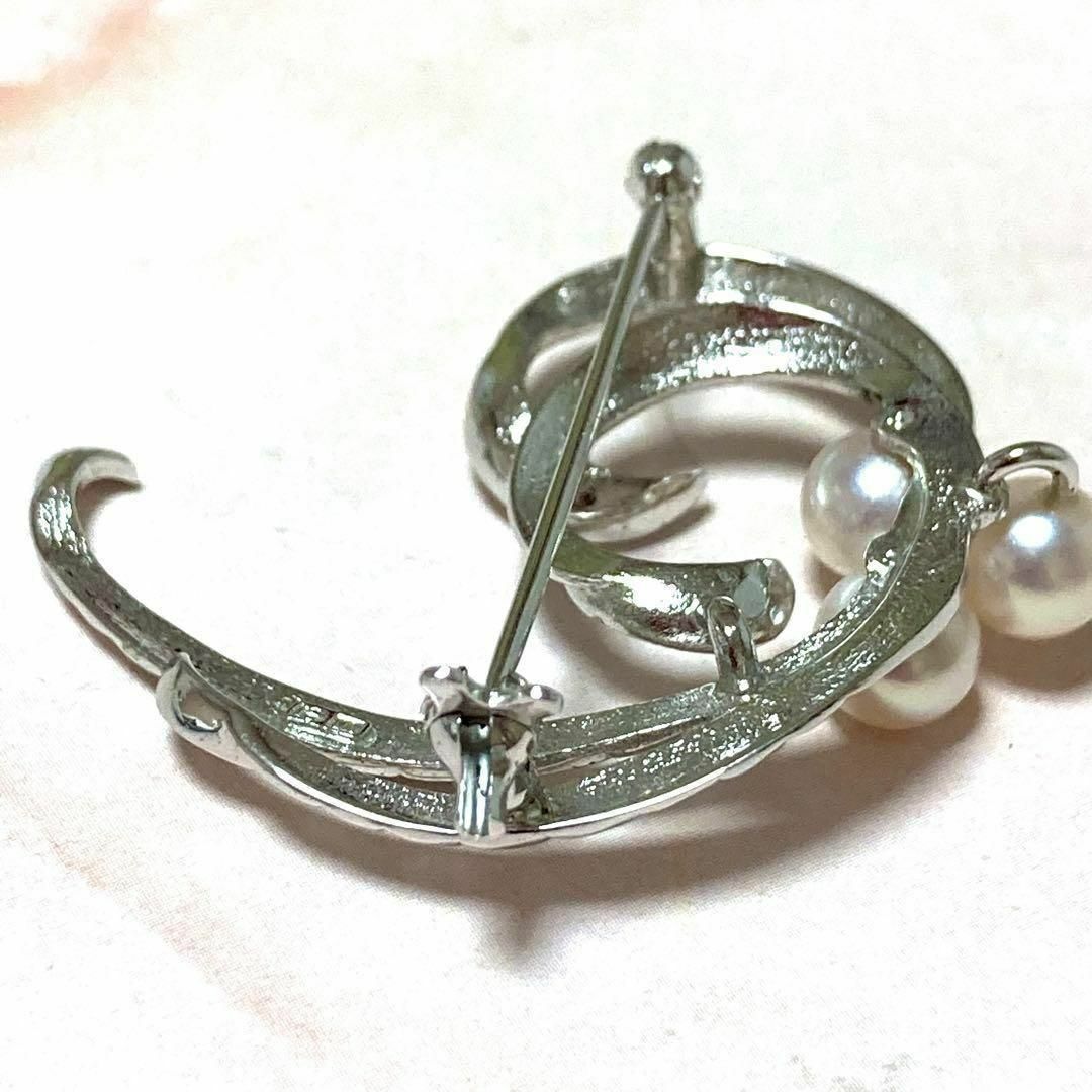 極美品✨TASAKI 3珠パールブローチ シルバー フォーマルスーツに