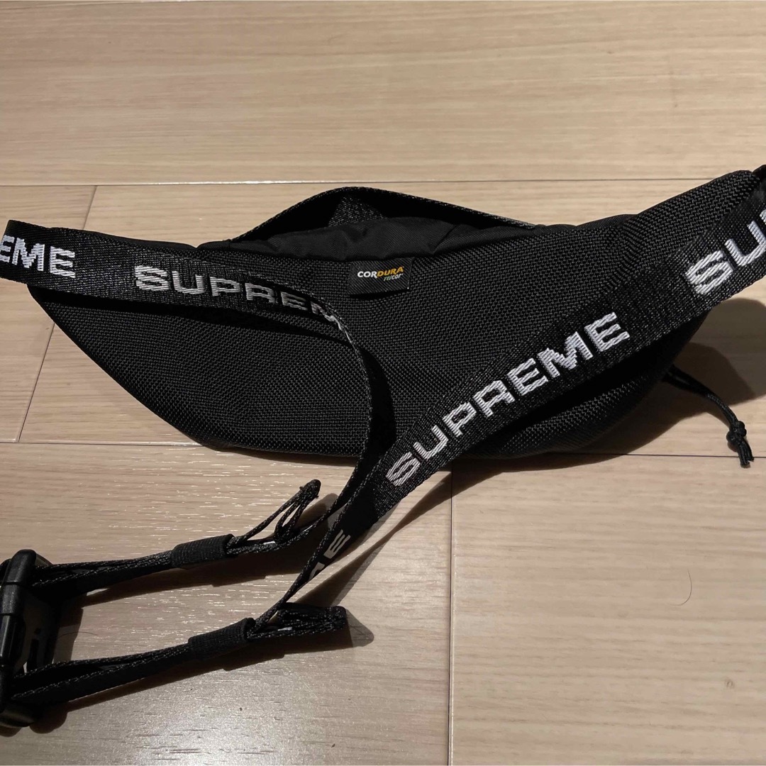 Supreme FW22 Small Waist Bag Black Supreme FW22 Small Waist Bag Black