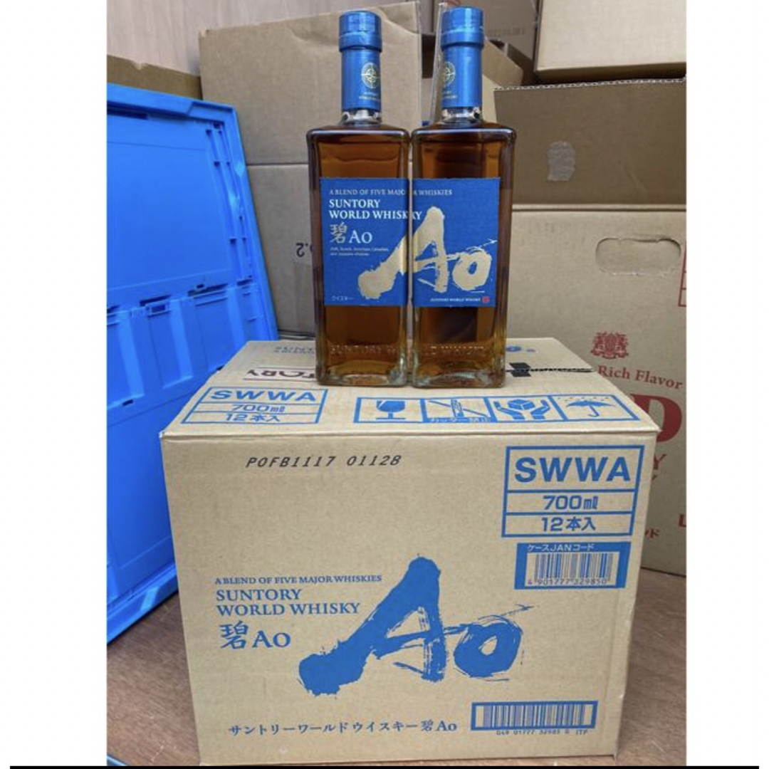 SUNTORY WORLD WHISKY Ao 12本　新品未開封　箱なし 食品/飲料/酒の酒(ウイスキー)の商品写真