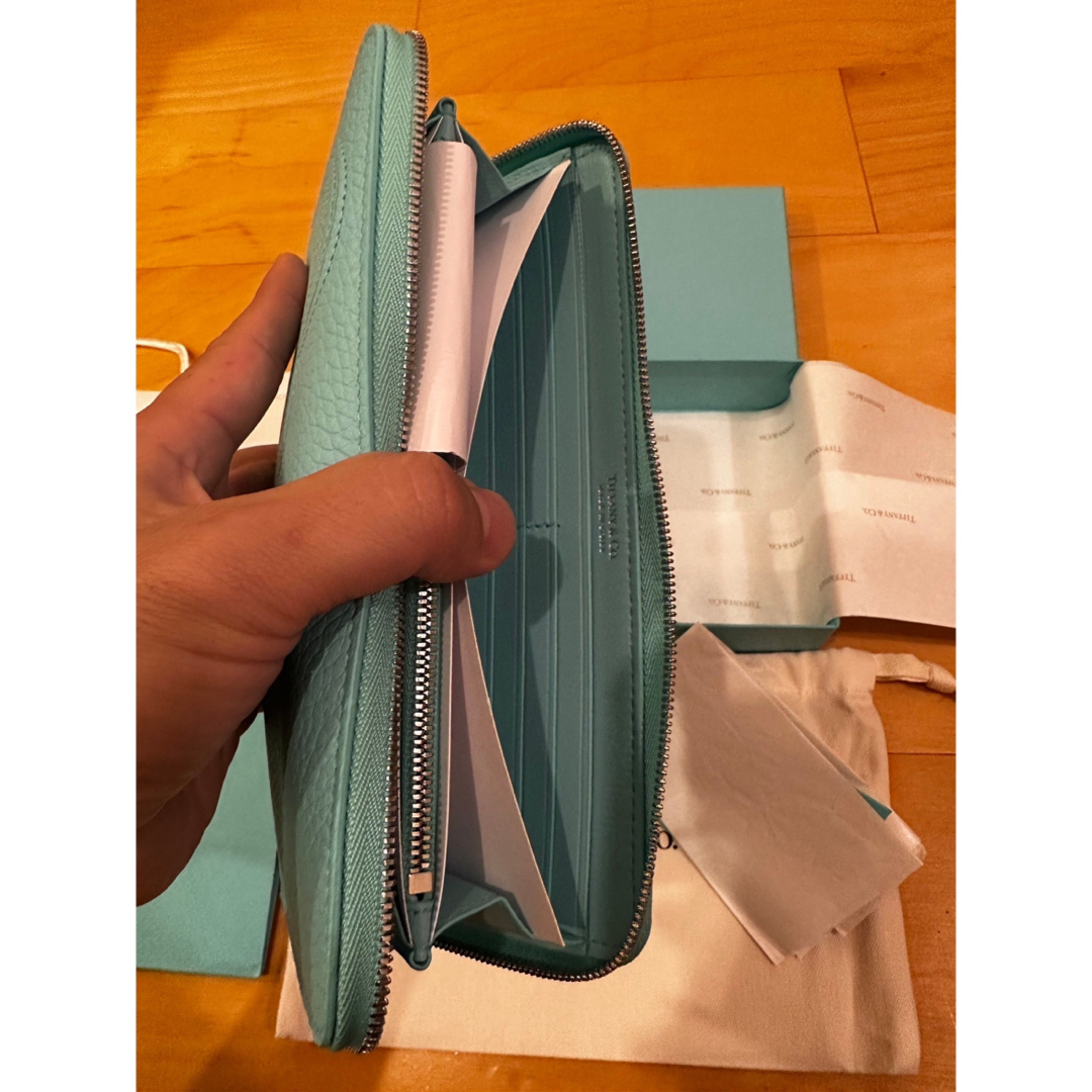 Tiffany \u0026 Co(ティファニー)ラージ ジップ ウォレット　長財布