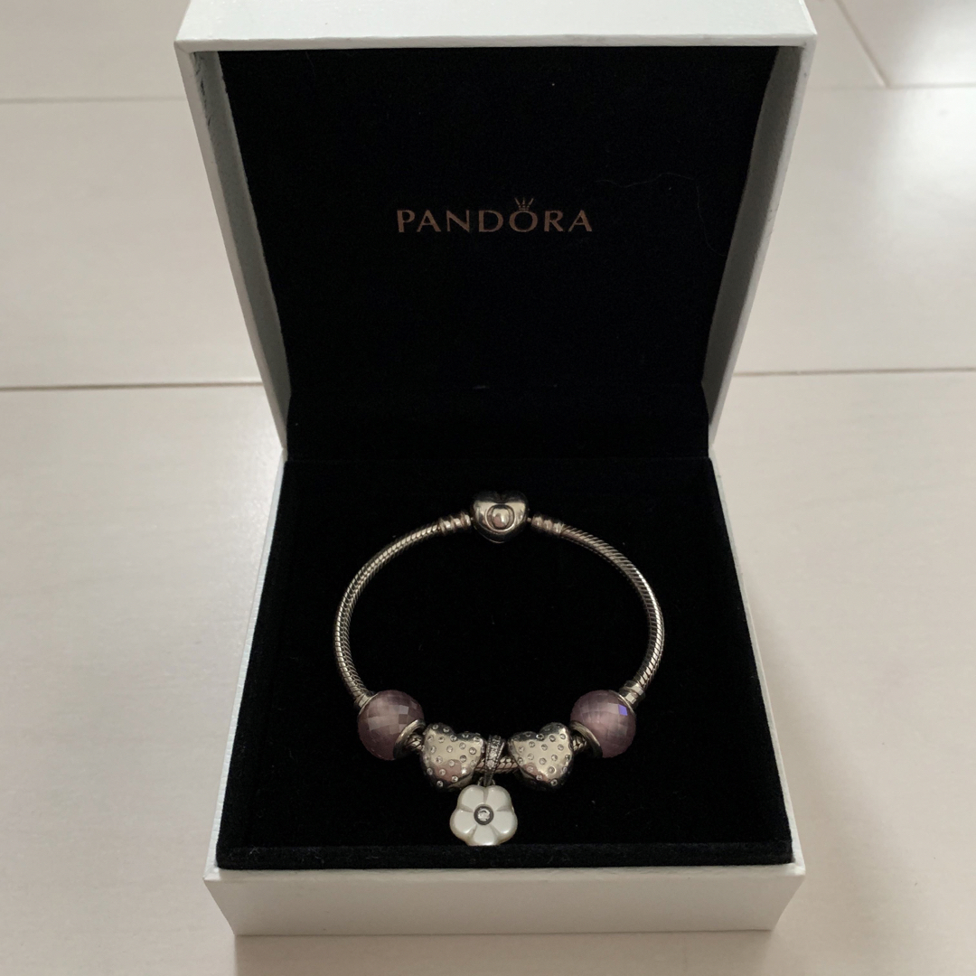 PANDORA ブレスレット チャーム付き