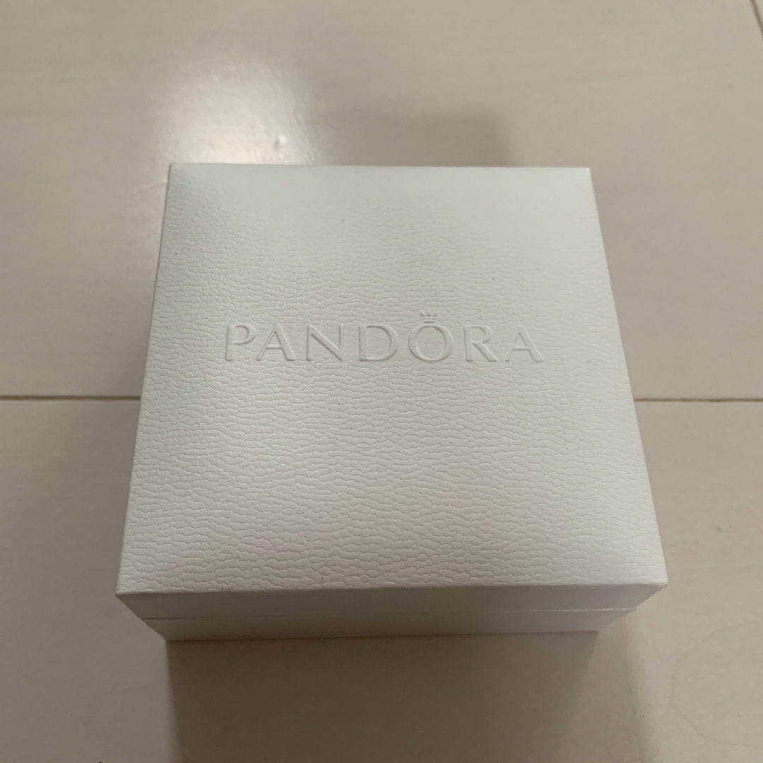 PANDORA ブレスレット チャーム付き 2