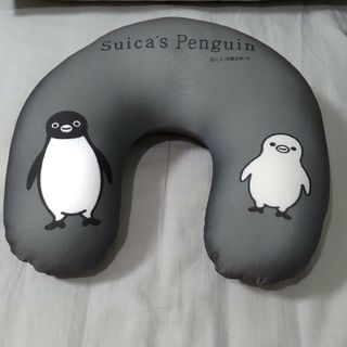 ジェイアール(JR)のsuicaペンギン　ネックピロー　ビーズクッション　リバーシブル(クッション)