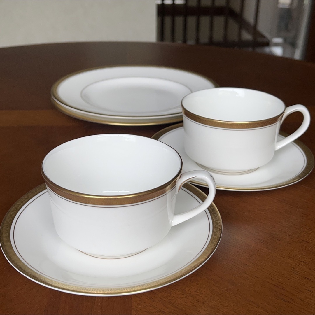 Royal Worcester(ロイヤルウースター)の【未使用美品】ロイヤルウースター★エンパイア★トリオ　ペア インテリア/住まい/日用品のキッチン/食器(食器)の商品写真