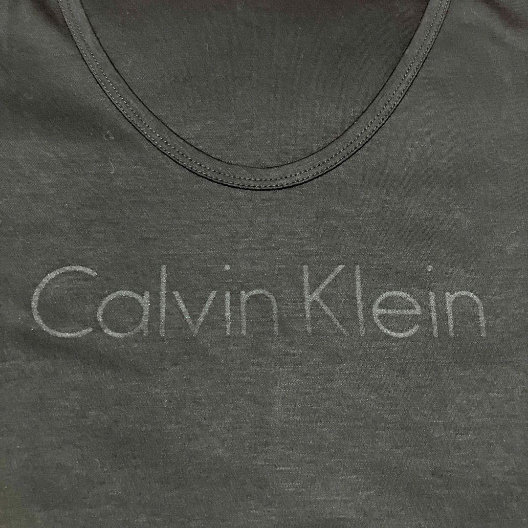 Calvin Klein(カルバンクライン)のカルバンクライン　Tシャツ レディースのトップス(Tシャツ(半袖/袖なし))の商品写真