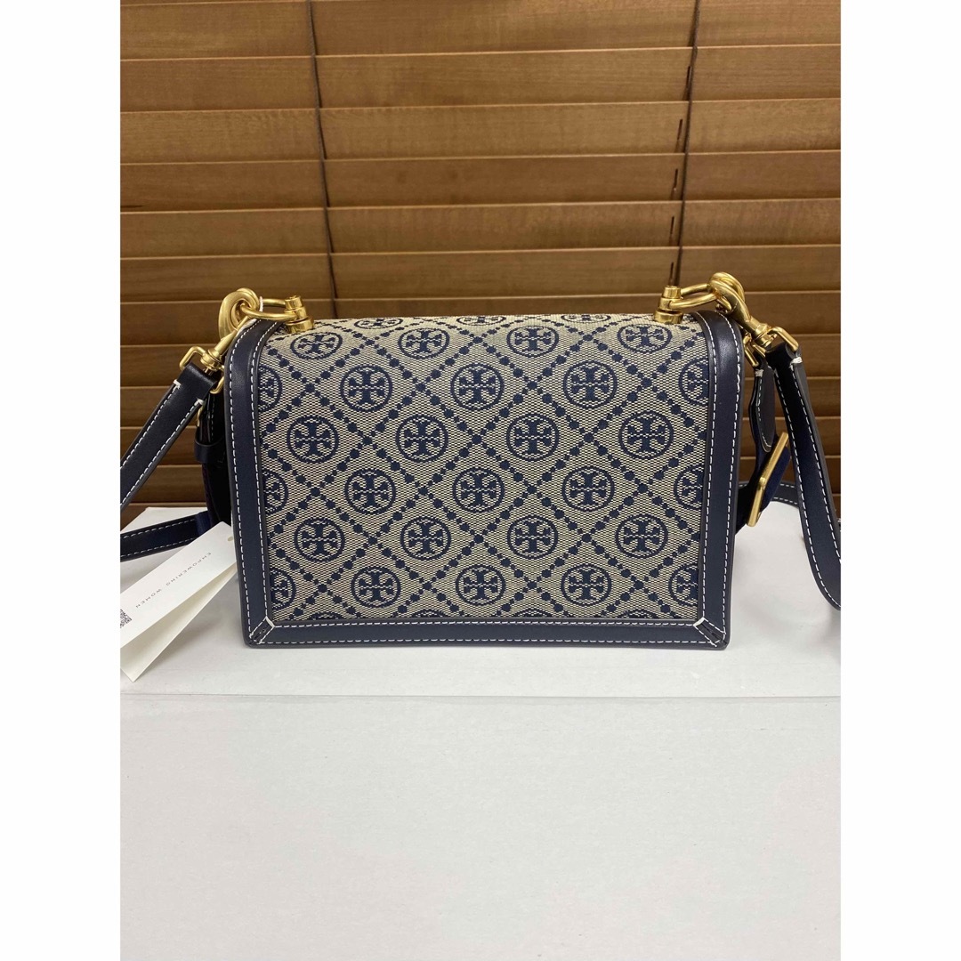 Tory Burch - トリーバーチTモノグラム ショルダーバッグの通販 Tory Burch - トリーバーチTモノグラム ショルダーバッグの通販