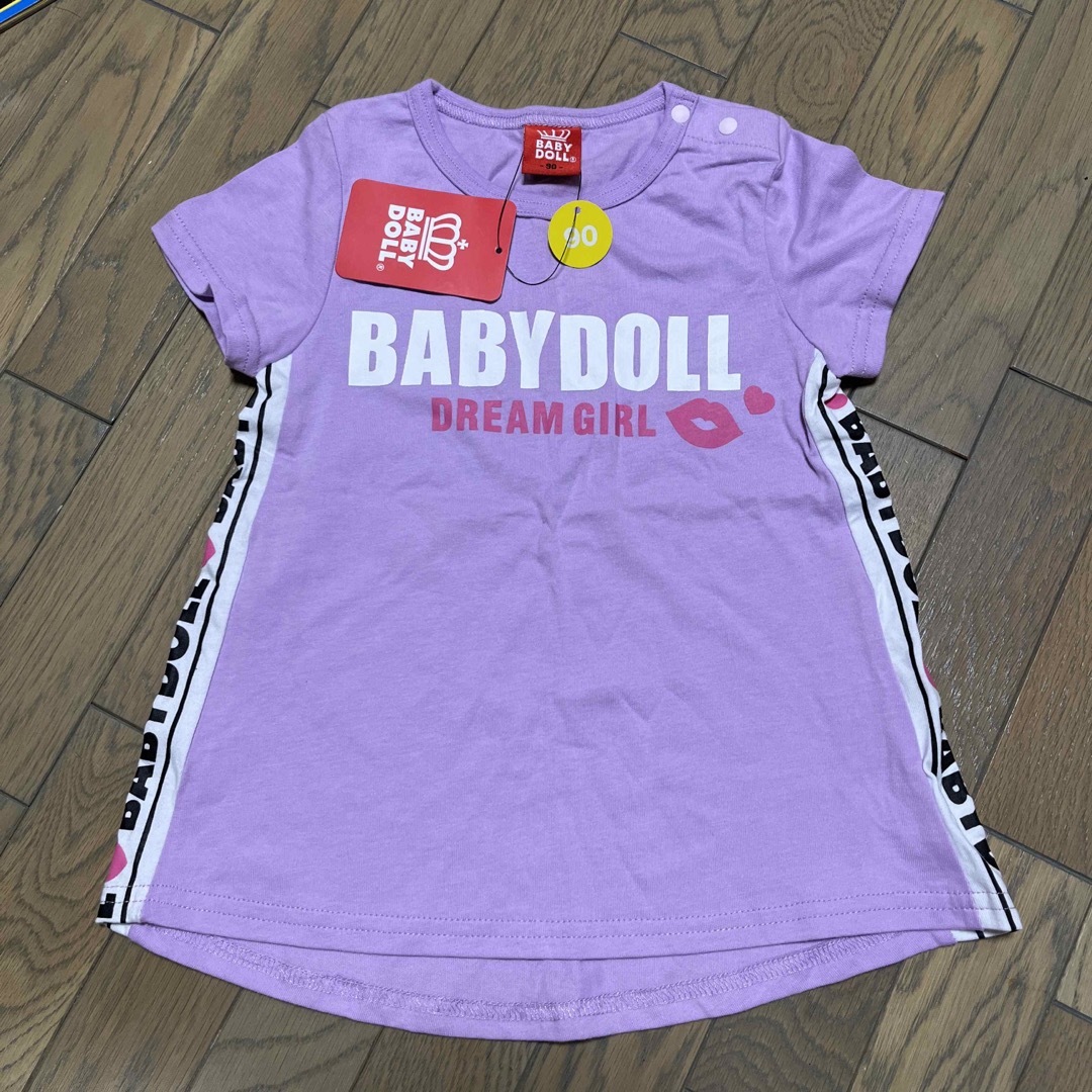 BABYDOLL(ベビードール)の【a様専用】新品　BABYDOLL AラインTシャツ　90サイズ キッズ/ベビー/マタニティのキッズ服女の子用(90cm~)(Tシャツ/カットソー)の商品写真