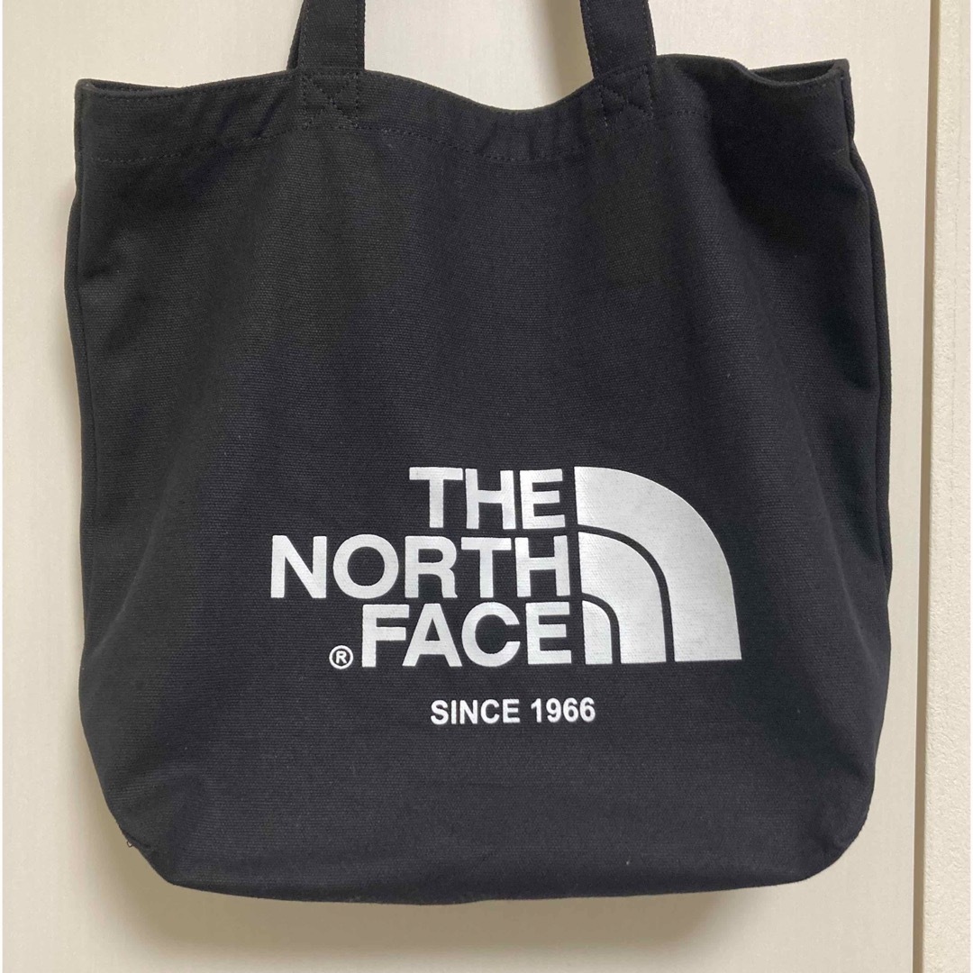 THE NORTH FACE(ザノースフェイス)のTHE NORTH FACE トートバッグ レディースのバッグ(トートバッグ)の商品写真
