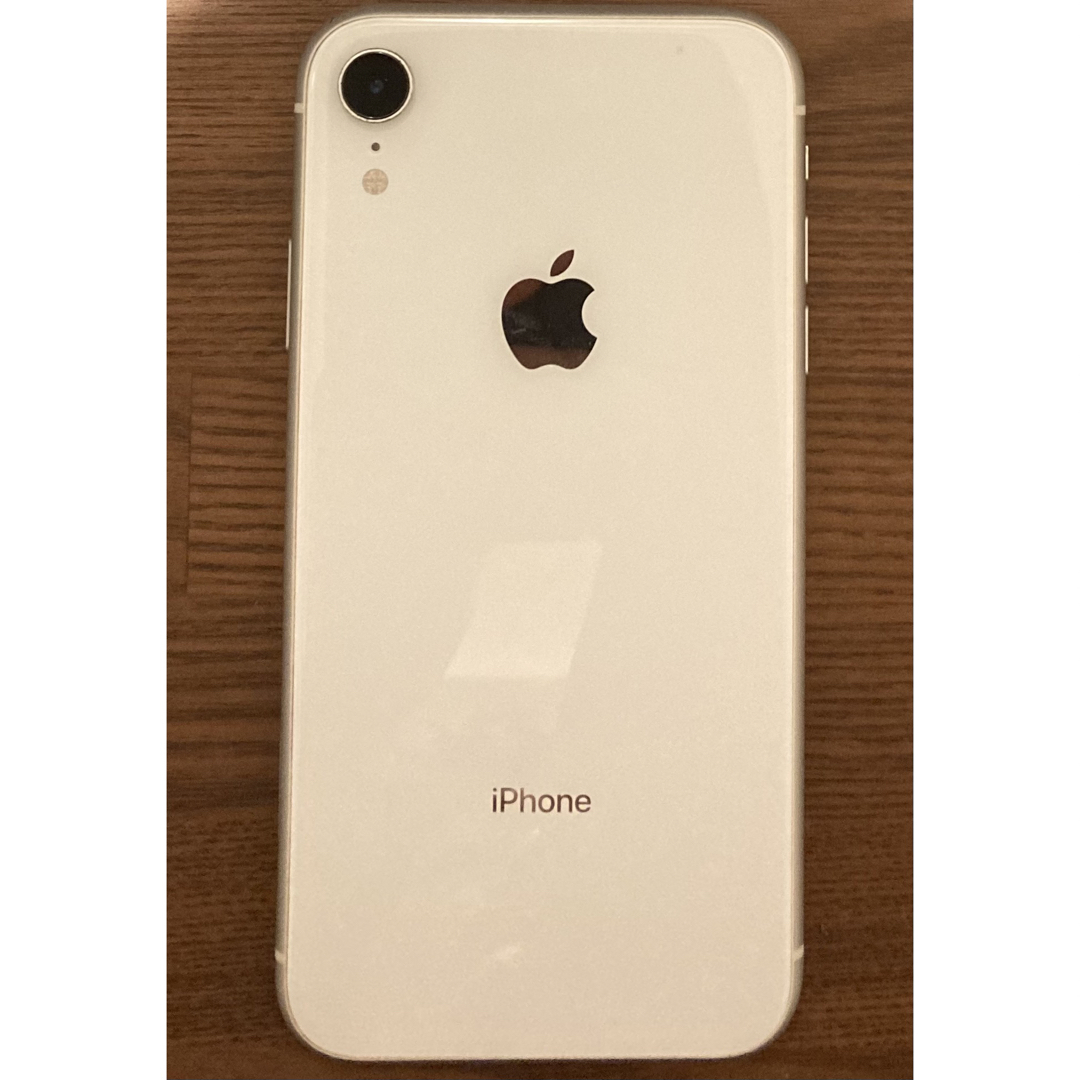 iPhone(アイフォーン)のiPhone XR White 128 GB SIMフリー スマホ/家電/カメラのスマートフォン/携帯電話(スマートフォン本体)の商品写真