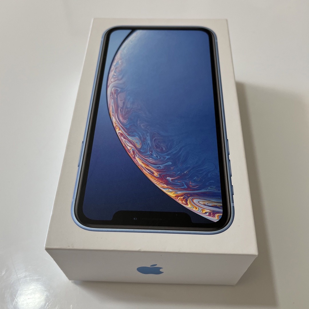 Apple(アップル)のApple iPhone XR Blue スマホ/家電/カメラのスマートフォン/携帯電話(スマートフォン本体)の商品写真